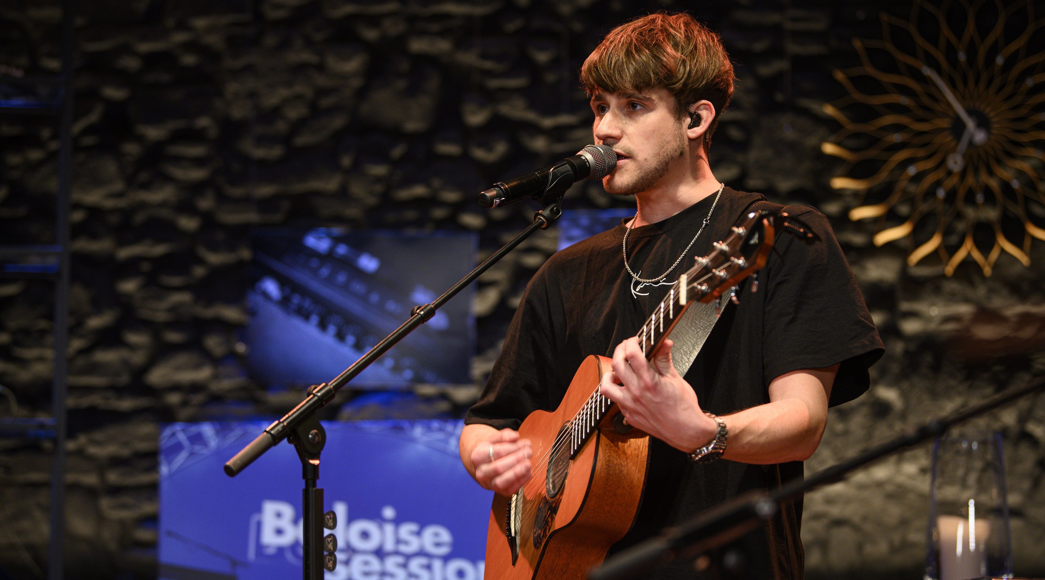 Damian Lynn feat. James Gruntz at Baloise Session @home 2021, Damian Lynn at BALOISE SESSION 2016 Damian Lynn feat. James Gruntz at Baloise Session @home 2021, Damian Lynn at BALOISE SESSION 2016