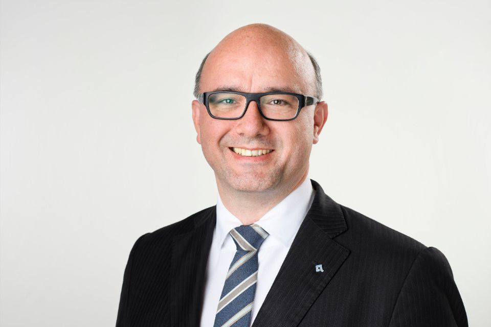 Michael Müller, Basler Versicherungen