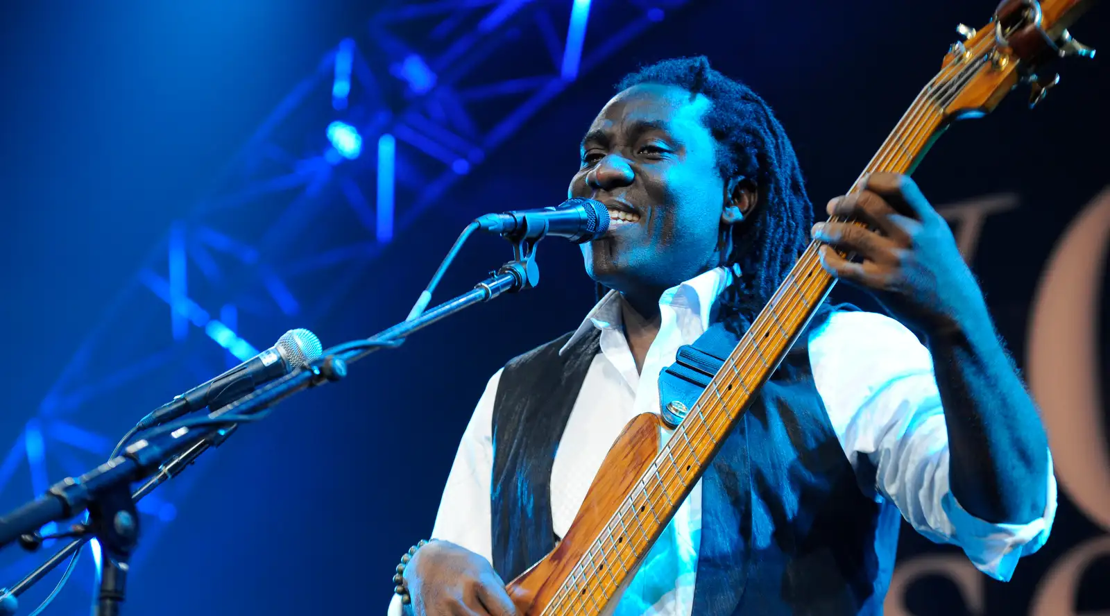 Richard Bona & Raul Midón at BALOISE SESSION 2011